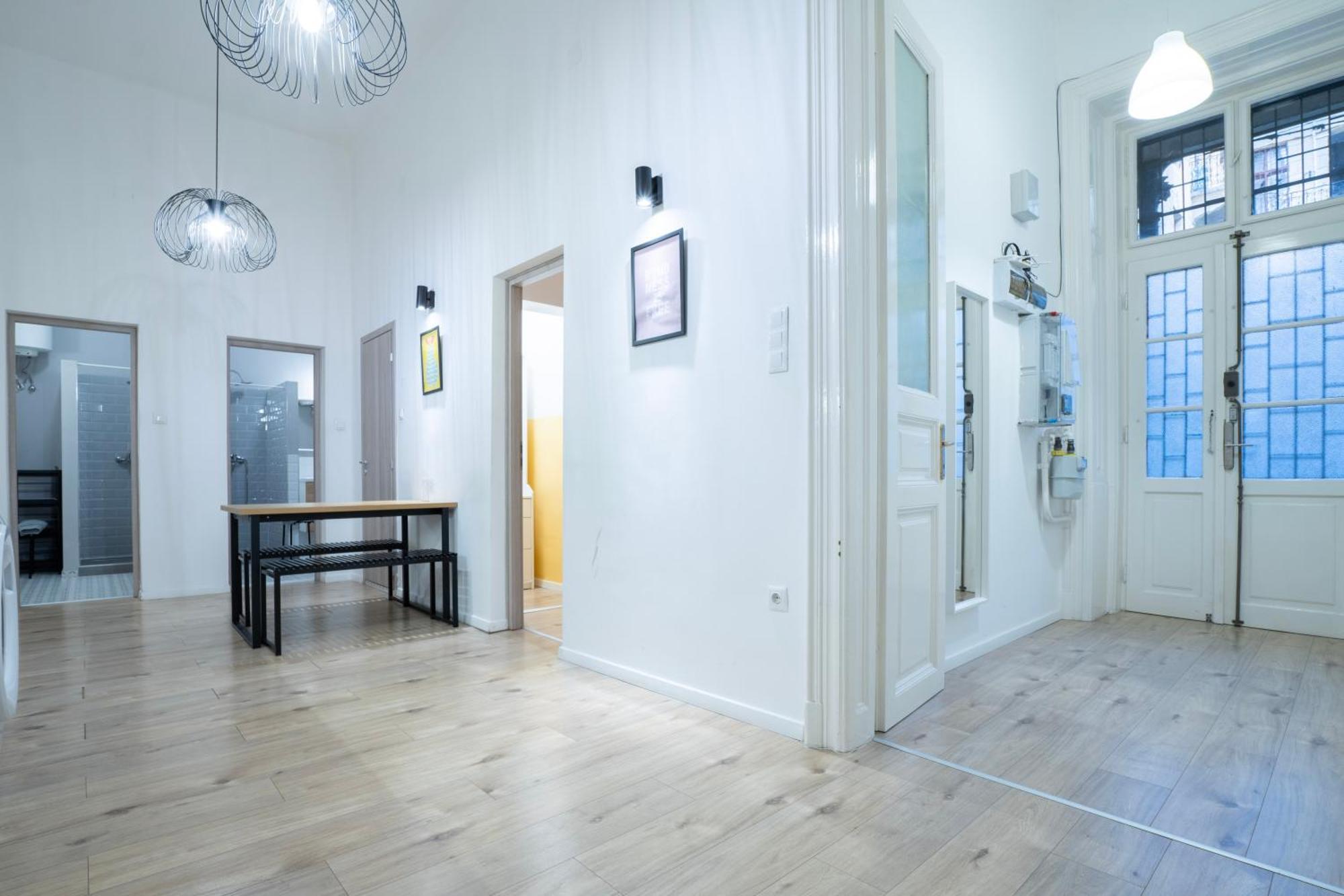 4-Bedroom Comfort Apartment In The Citycenter F38 Boedapest Buitenkant foto
